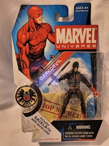Marvel Universe Series 1 Daredevil Action Figure