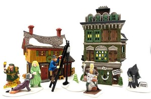 Charles Dickens Christmas Village Buildings, Figures & Accessories Mixed Lot