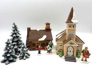 Heritage Village Sleepy Hollow Collection Mixed Lot
