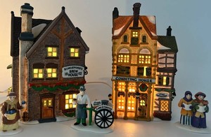 Department 56 Dickens Village Series - 2 Buildings & 3 Accessories Mixed Lot
