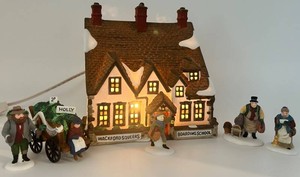 Heritage Village Collection Dickens Village Mixed Lot - 3 Sets