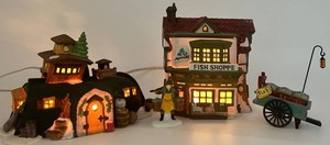 Department 56 Heritage Village Seaside Collection Mixed Lot of 3