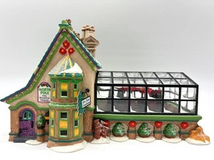 Department 56 North Pole Mrs. Claus Greenhouse 56395