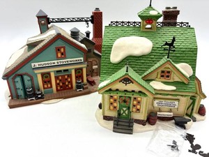 Department 56 New England Village Buildings - Lot of 2