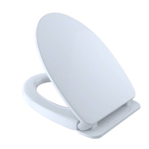 TOTO Plastic Cotton White Elongated Soft Close Toilet Seat