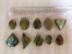 10 Labridorite Cabs