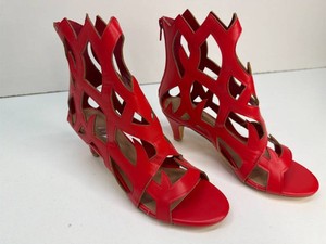 Womens 8M size