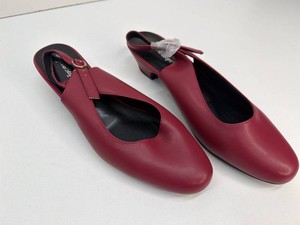 Womens 8.5 M size