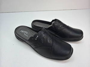 Womens 8 12 M size