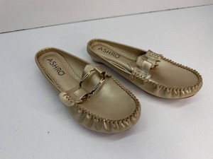 Womens 7 12 M size