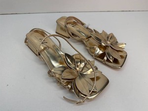 Womens 9M size