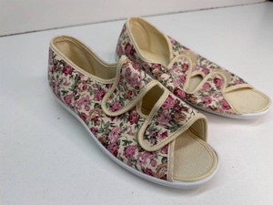 Womens 9M size