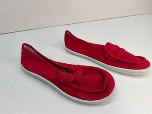 Womens 11 M size