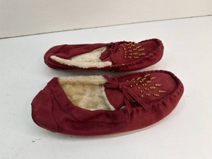 Womens 10 W slippers