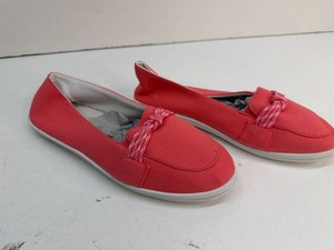 Womens 11 W size