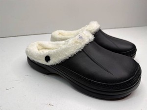 Womens 10 M size