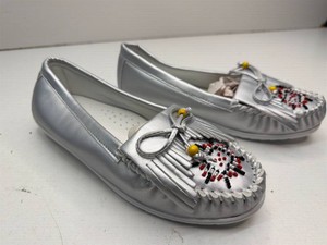 Womens 8W size
