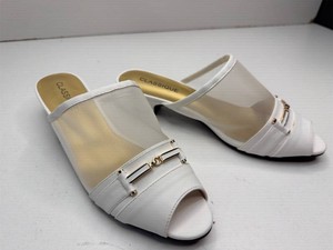 Womens 9M size