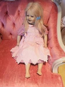 Annette Himstedt Lisa Doll Barefoot Children Series 3420 w Box