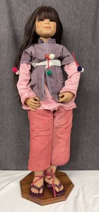 Annette Himstedt Kinder Yufang Vinyl Doll with Box