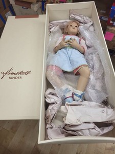 Annette Himstedt Kinder Ilvi Vinyl Doll w Original Box 27377 32in