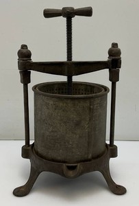 Antique Cast Iron Fruit Press 12