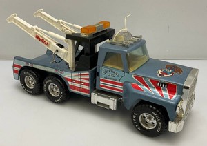Vintage Nylint Metal Muscle Die Cast Tow Truck