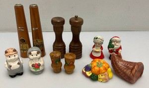 Misc. Vintage Collectible Salt & Pepper Shakers Sets