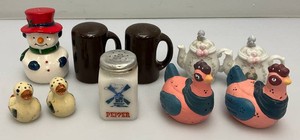 Misc. Vintage Collectible Salt & Pepper Shakers Sets