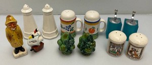 Misc. Vintage Collectible Salt & Pepper Shakers Sets