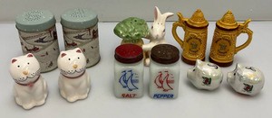 Misc. Vintage Collectible Salt & Pepper Shakers Sets