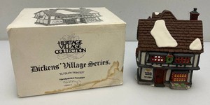 Collectible Department 56 The Heritage Village Collection Dickins Village Collection Tutbury Printers In Original Box (Small Repair On Chimney)