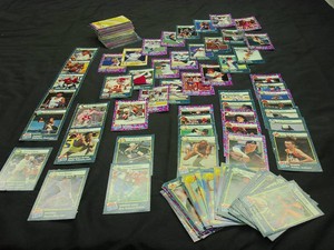 SPORTS ILLUSTRATED KIDS COLLECTABLE CARDS