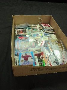 LOT OF ALL SPORTS CARDS