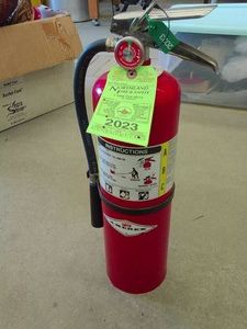 LARGE FIRE EXTINGISHER