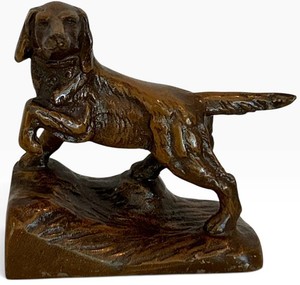 O - Vintage Cast Bronze Hunting Dog Figurine on Wood Base