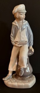 SR - Porcelain Figurine - Lladr No. 4810 Boy with Yacht