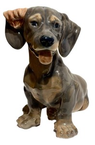 SR - Dachshund Figurine - Vintage Royal Copenhagen Model 856