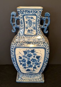 MB - Large Vintage Blue and White Ceramic Hand-Painted Rectangular Fanghu Vase with Ornate Side Handles
