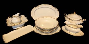 LR - Vintage China Serving Dish Set - Hutschenreuther Sylvia White & Gold