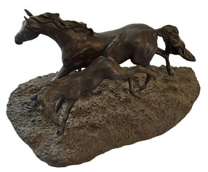 SR - Vintage Equestrian Sculpture - Lanford Monroe Foaling Time