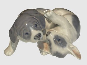 SR - Royal Copenhagen Pointer Puppies Figurine by Erik Nielsen