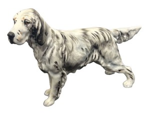 SR - Vintage Royal Doulton English Setter Porcelain Dog Figurine (HN 1050)
