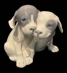 SR - Vintage Royal Copenhagen Two Pointer Puppies Figurine