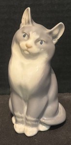 SR - Vintage Royal Copenhagen Porcelain Seated Gray Cat Figurine #1803