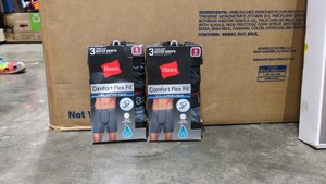 (2) NEW HANES TAGLESS BOXERS SMALL 3PK