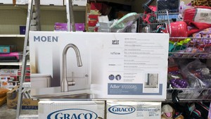 NEW MOEN ADLER 87233SRS FAUCET