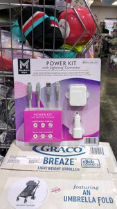 NEW MEMBERS MARK POWER KIT WITH LIGHTNING CONNECTOR