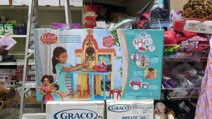 NEW DISNEY CHANNEL ELENA OF AVALOR 20PC SET