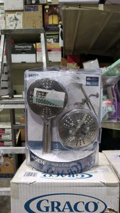 NEW MOEN HYDRO ENERGETIX SHOWERHEAD 2PK